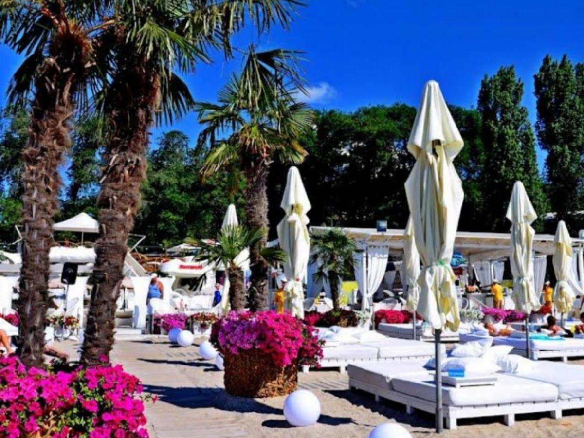 Arcadia Vip-Apartments In Golfstream Odessa Luaran gambar
