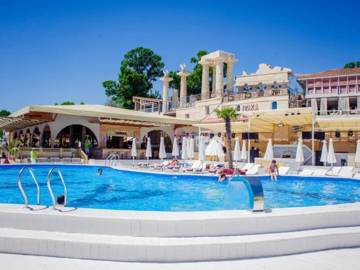 Arcadia Vip-Apartments In Golfstream Odessa Luaran gambar