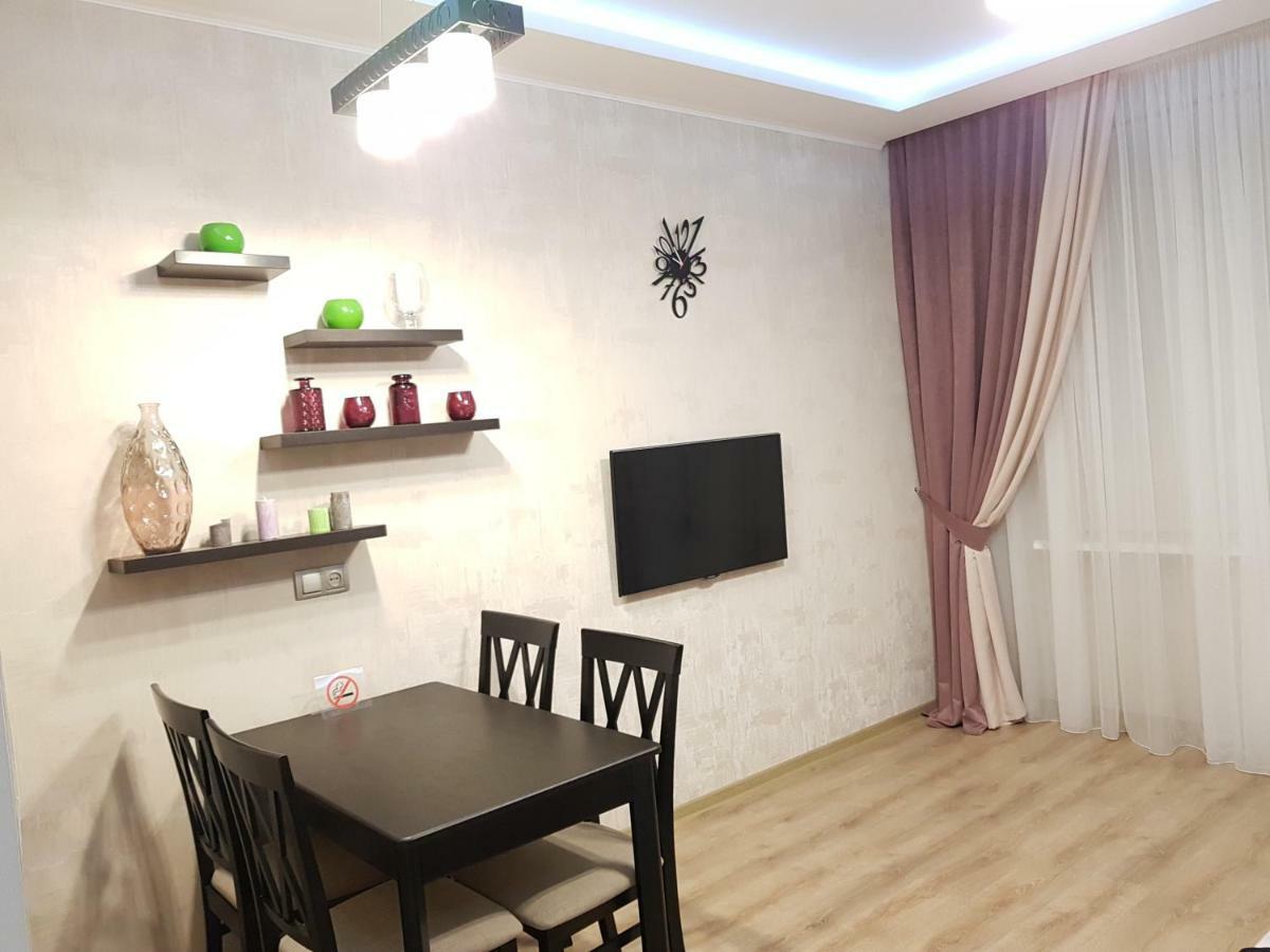 Arcadia Vip-Apartments In Golfstream Odessa Luaran gambar